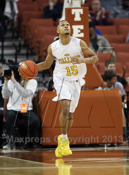 Thumbnail 3 in Mumford vs. Triple A Academy (UIL 1A Final) photogallery.