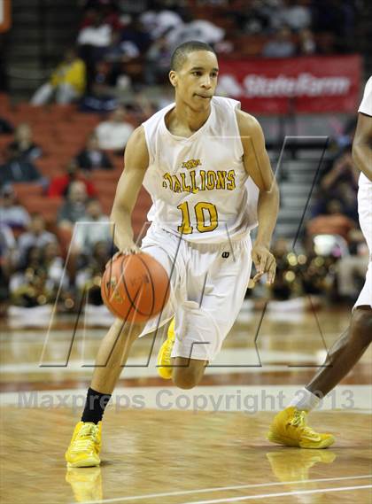 Thumbnail 1 in Mumford vs. Triple A Academy (UIL 1A Final) photogallery.