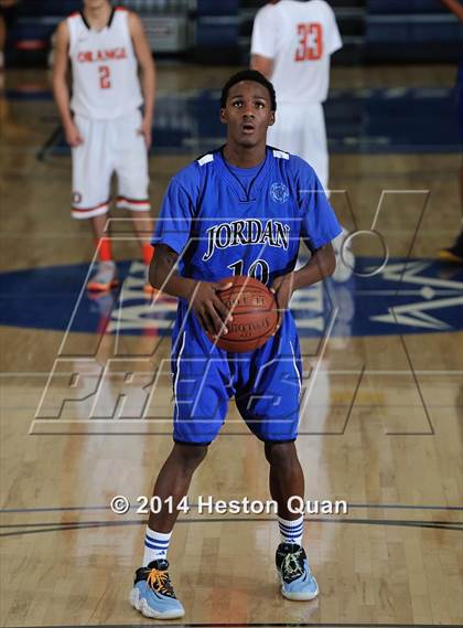 Thumbnail 1 in Jordan vs. Orange (Orange Holiday Classic) photogallery.