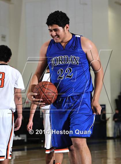 Thumbnail 2 in Jordan vs. Orange (Orange Holiday Classic) photogallery.