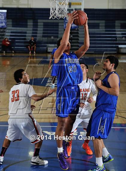 Thumbnail 2 in Jordan vs. Orange (Orange Holiday Classic) photogallery.