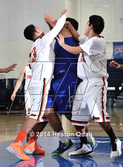 Thumbnail 2 in Jordan vs. Orange (Orange Holiday Classic) photogallery.