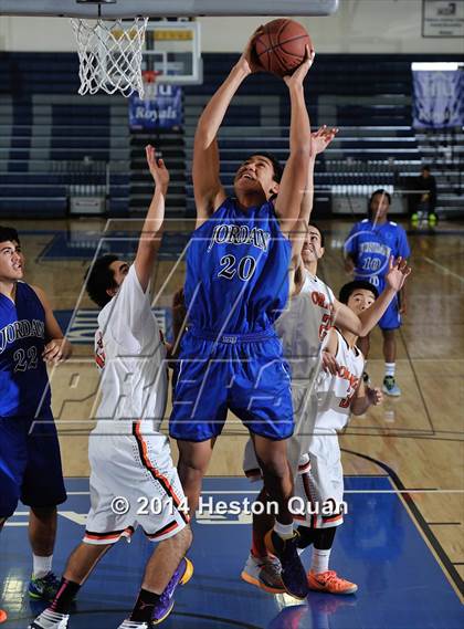 Thumbnail 3 in Jordan vs. Orange (Orange Holiday Classic) photogallery.