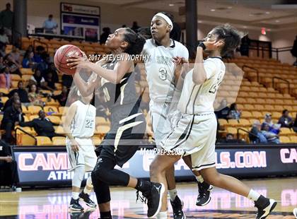 Thumbnail 2 in Knightdale vs. Southeast Raleigh (GNRC 4A Final) photogallery.