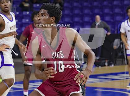 Thumbnail 3 in Springfield International vs Wareham (MIAA Division 4 Final) photogallery.