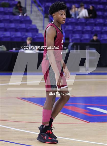 Thumbnail 3 in Springfield International vs Wareham (MIAA Division 4 Final) photogallery.
