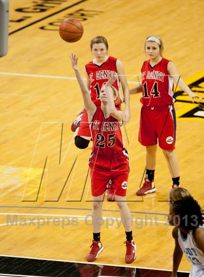 Thumbnail 1 in St. Henry vs Boone Co. (KHSAA Ninth Region) photogallery.
