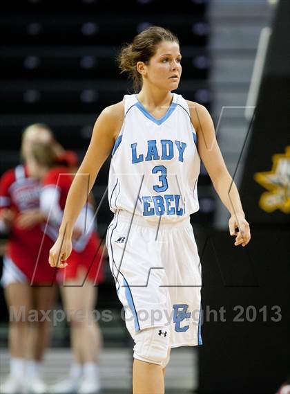 Thumbnail 2 in St. Henry vs Boone Co. (KHSAA Ninth Region) photogallery.