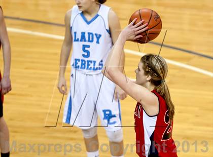 Thumbnail 2 in St. Henry vs Boone Co. (KHSAA Ninth Region) photogallery.