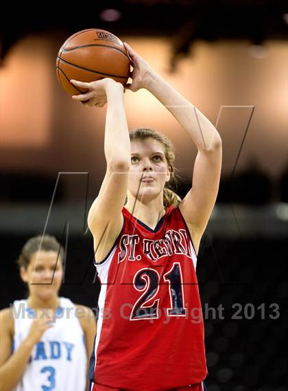 Thumbnail 2 in St. Henry vs Boone Co. (KHSAA Ninth Region) photogallery.