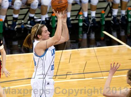 Thumbnail 1 in St. Henry vs Boone Co. (KHSAA Ninth Region) photogallery.