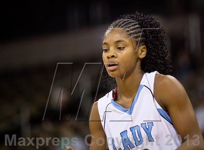 Thumbnail 1 in St. Henry vs Boone Co. (KHSAA Ninth Region) photogallery.