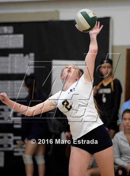 Thumbnail 1 in St. Petersburg vs John Paul II Catholic (Annual Keswick Invitational Tournament) photogallery.