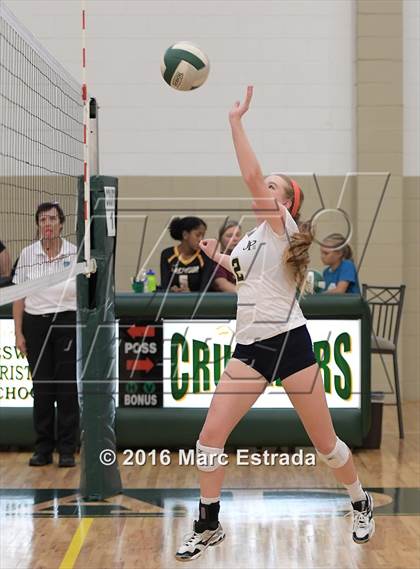Thumbnail 1 in St. Petersburg vs John Paul II Catholic (Annual Keswick Invitational Tournament) photogallery.