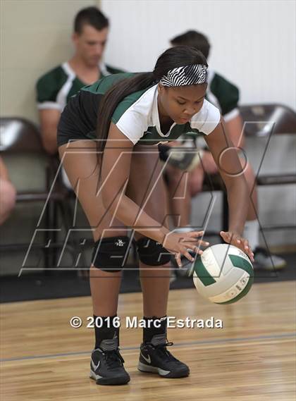 Thumbnail 1 in St. Petersburg vs John Paul II Catholic (Annual Keswick Invitational Tournament) photogallery.