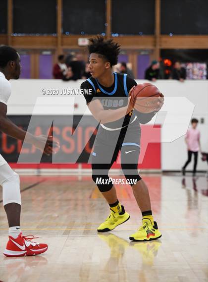 Thumbnail 3 in San Ysidro vs. Arbor View (Torrey Pines Holiday Classic) photogallery.