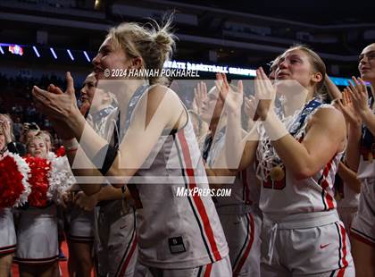 Thumbnail 1 in Yutan vs. Crofton (NSAA Class C2 Final Awards) photogallery.