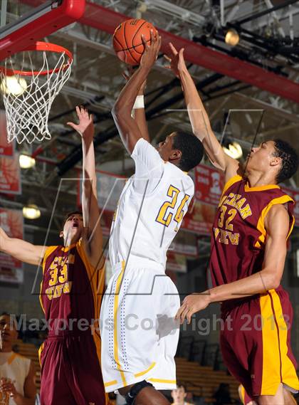 Thumbnail 3 in Durango @ Ocean View (Nike Extravaganza) photogallery.