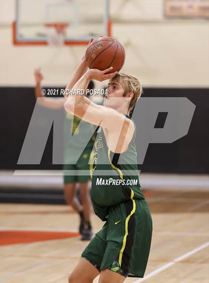 Thumbnail 2 in Kingsburg @ Selma photogallery.