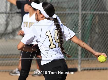 Thumbnail 2 in Northview vs Azusa photogallery.