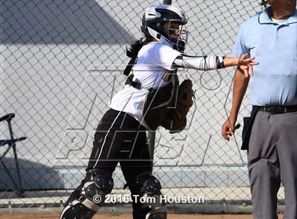 Thumbnail 2 in Northview vs Azusa photogallery.