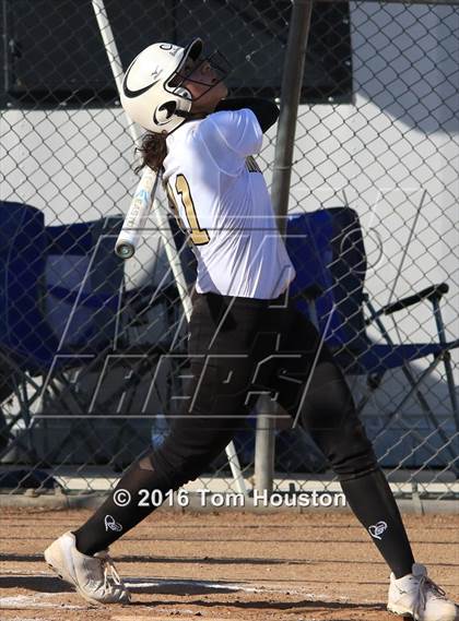 Thumbnail 2 in Northview vs Azusa photogallery.