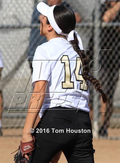 Thumbnail 1 in Northview vs Azusa photogallery.