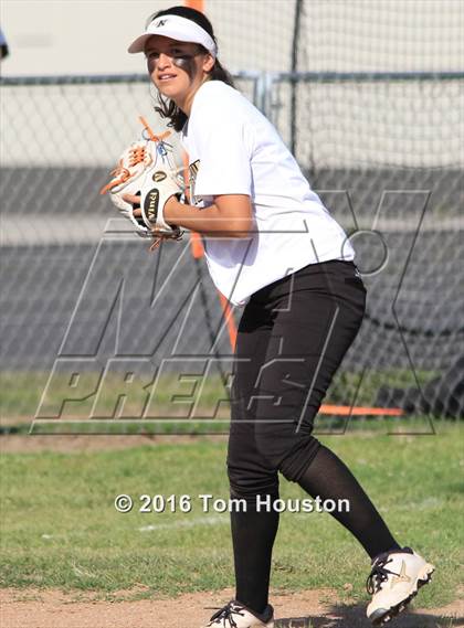 Thumbnail 3 in Northview vs Azusa photogallery.