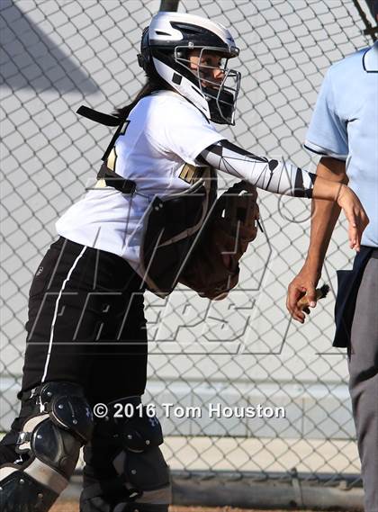Thumbnail 3 in Northview vs Azusa photogallery.