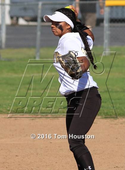 Thumbnail 2 in Northview vs Azusa photogallery.