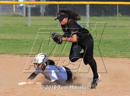 Thumbnail 3 in Northview vs Azusa photogallery.