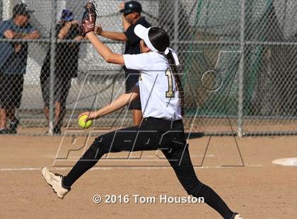 Thumbnail 1 in Northview vs Azusa photogallery.