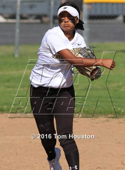 Thumbnail 2 in Northview vs Azusa photogallery.