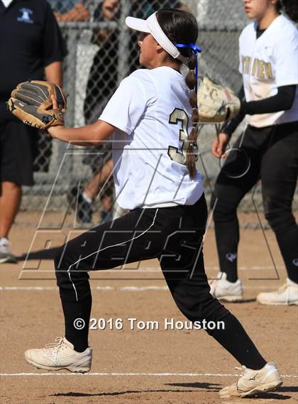 Thumbnail 3 in Northview vs Azusa photogallery.