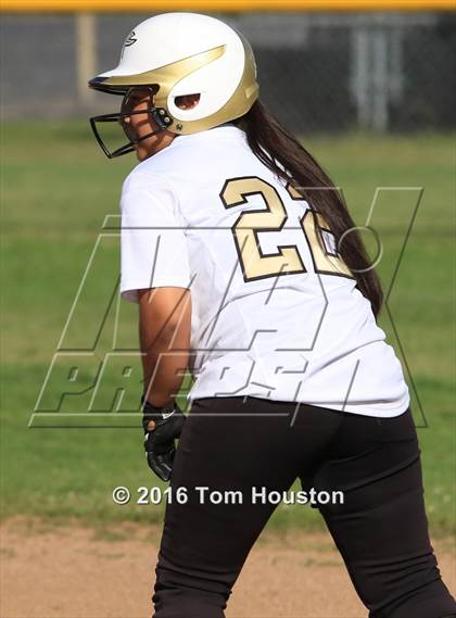 Thumbnail 1 in Northview vs Azusa photogallery.