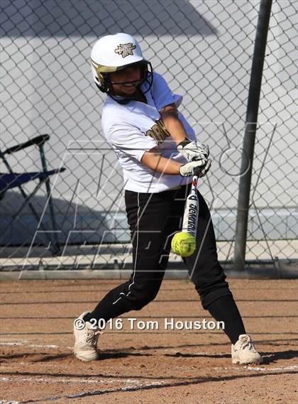 Thumbnail 3 in Northview vs Azusa photogallery.