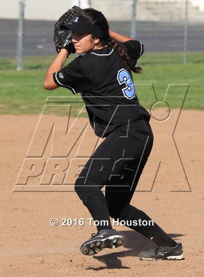 Thumbnail 1 in Northview vs Azusa photogallery.