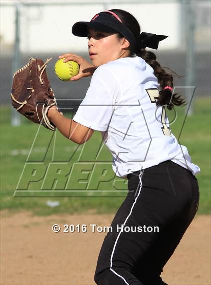 Thumbnail 2 in Northview vs Azusa photogallery.