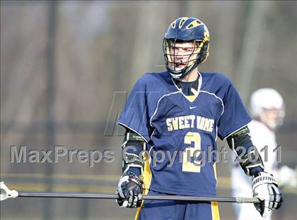 Thumbnail 2 in Sweet Home vs. Orchard Park photogallery.