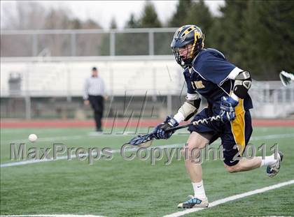 Thumbnail 3 in Sweet Home vs. Orchard Park photogallery.