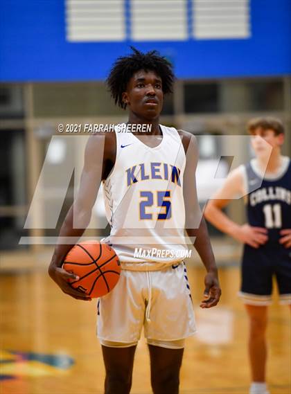 Thumbnail 1 in Klein Collins @ Klein photogallery.