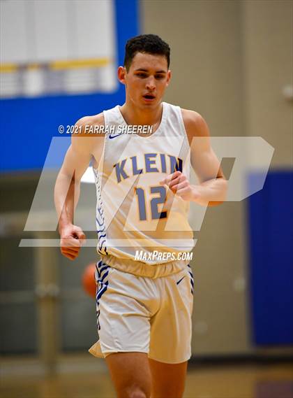 Thumbnail 1 in Klein Collins @ Klein photogallery.