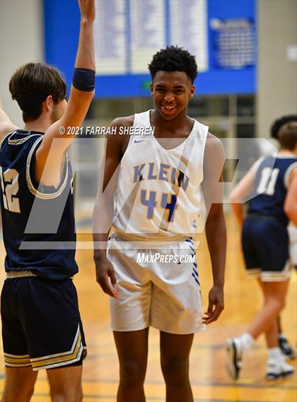 Thumbnail 3 in Klein Collins @ Klein photogallery.