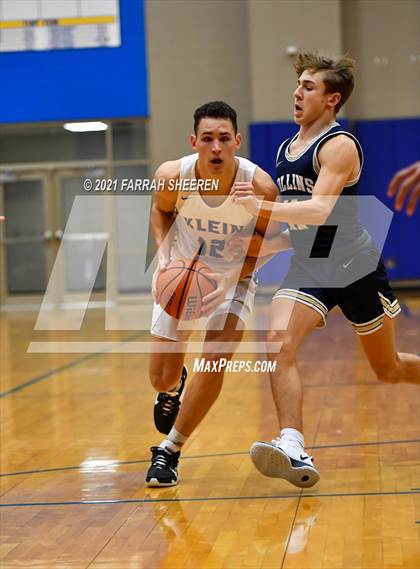 Thumbnail 3 in Klein Collins @ Klein photogallery.