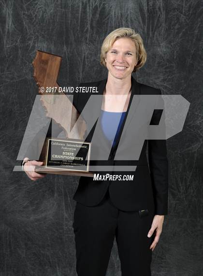 Thumbnail 2 in Windward (CIF State D1 Award Photos) photogallery.