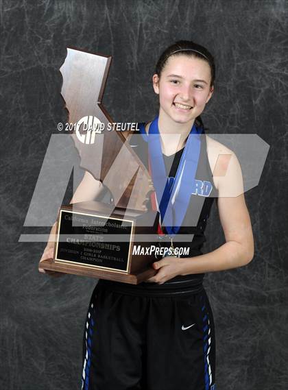 Thumbnail 1 in Windward (CIF State D1 Award Photos) photogallery.