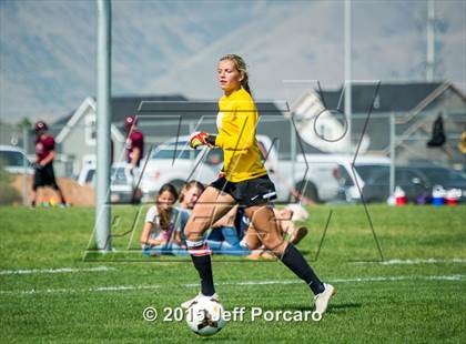 Thumbnail 2 in American Fork @ Maple Mountain photogallery.