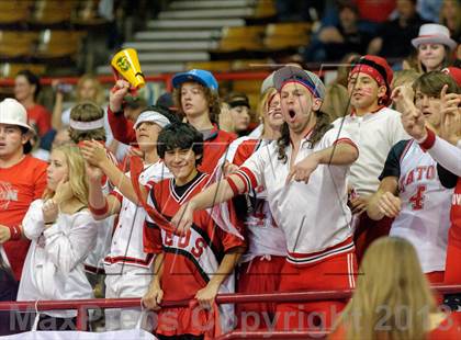 Thumbnail 3 in Eaton vs. Manitou Springs (CHSAA 3A Championship) photogallery.