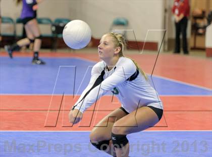 Thumbnail 2 in Eaton vs. Manitou Springs (CHSAA 3A Championship) photogallery.