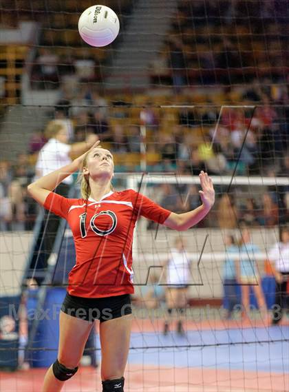 Thumbnail 1 in Eaton vs. Manitou Springs (CHSAA 3A Championship) photogallery.